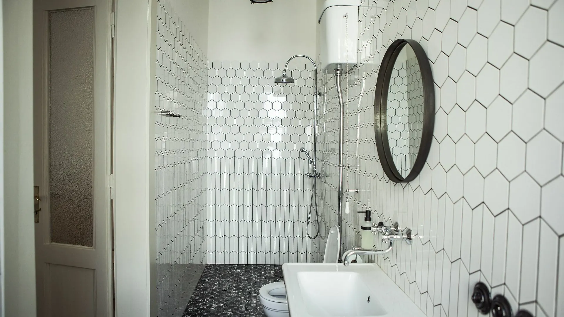 The Emerald Prague Apartment